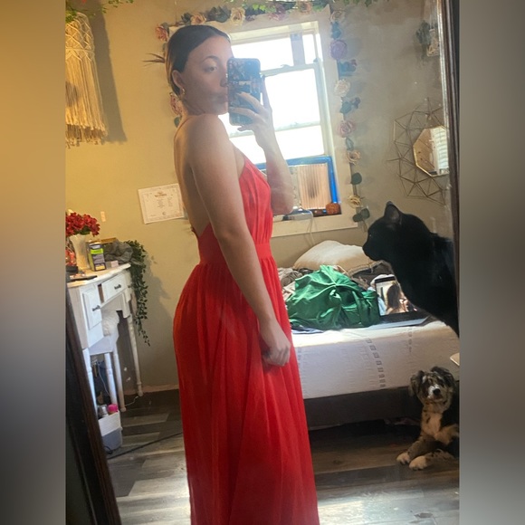 Red long dress - Picture 2 of 2